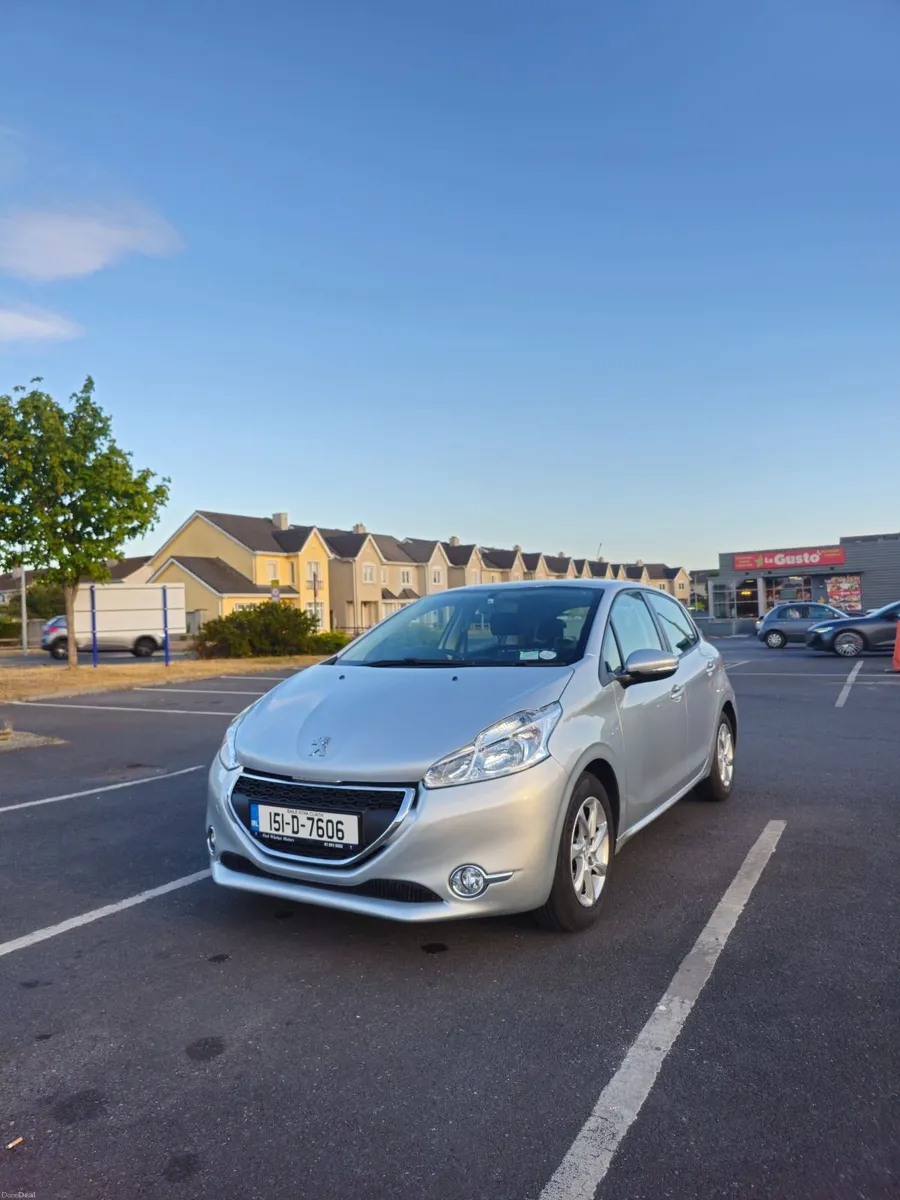 Peugeot 208 2015 - Very Low Mileage - Fresh NCT - Image 2
