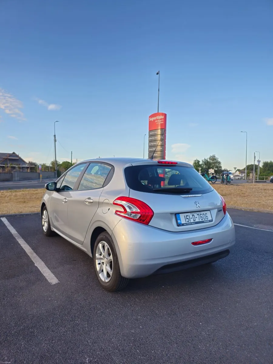 Peugeot 208 2015 - Very Low Mileage - Fresh NCT - Image 4