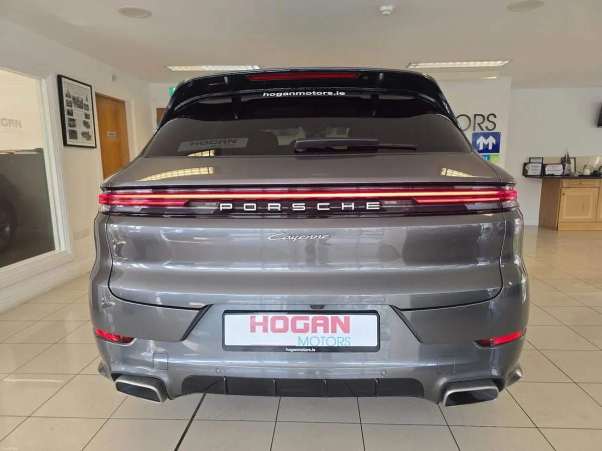 Porsche Cayenne V6 E-HYBRID PHEV - Image 5