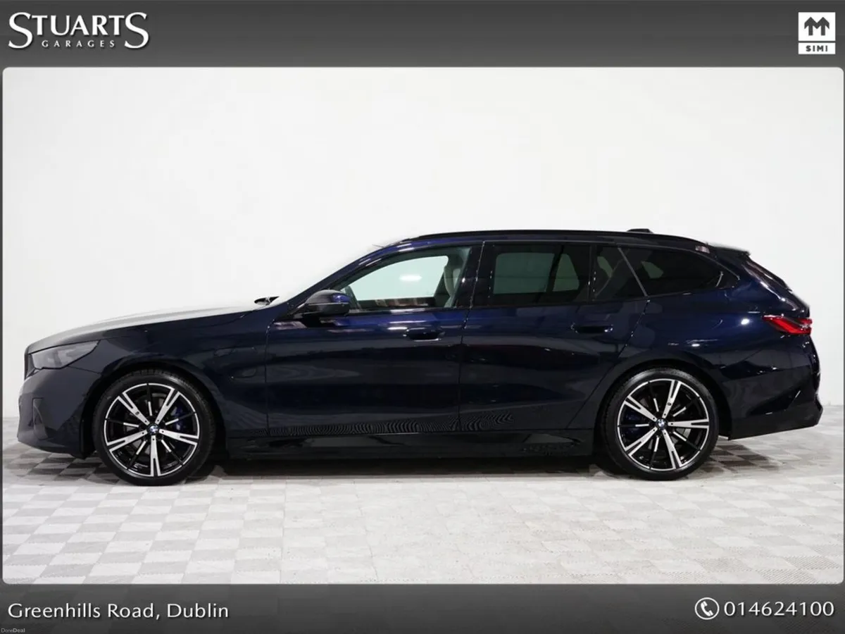 BMW 5-Series *3 X PACKS AND PANORAMIC ROOF* PRO PA - Image 6