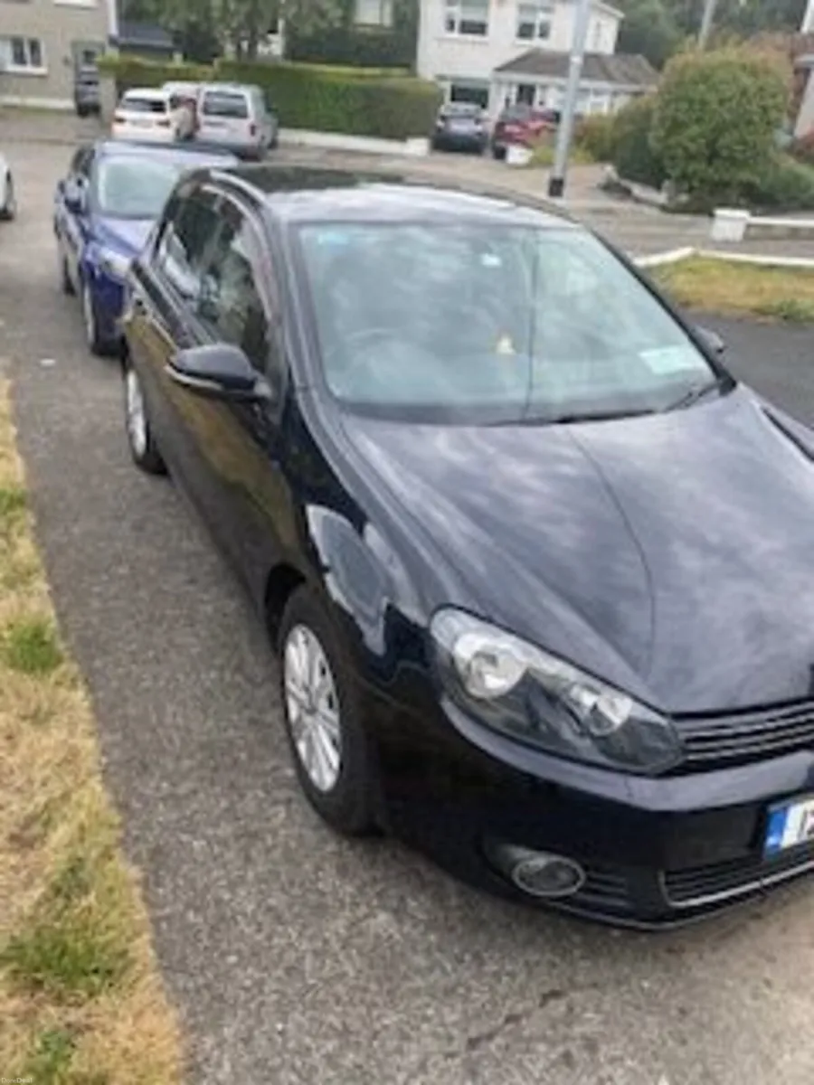 Volkswagen Golf 2012 - Image 2