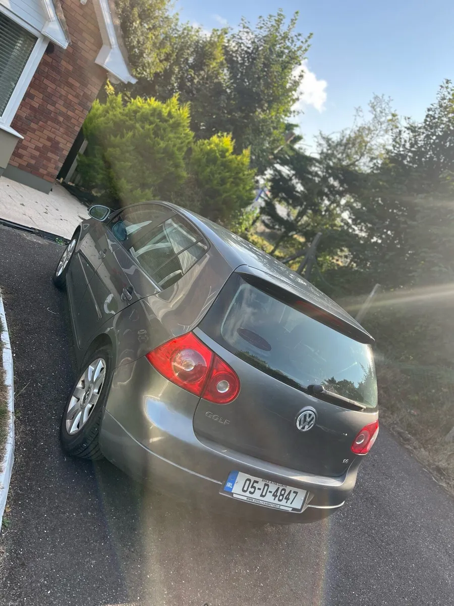Volkswagen mk5 1.6 sport petrol - Image 2