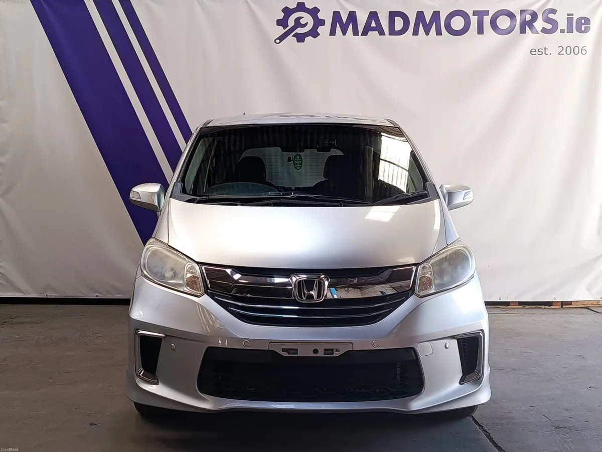 162 Honda Freed 1.5 SELF CHARGING Petrol Hybrid - Image 2