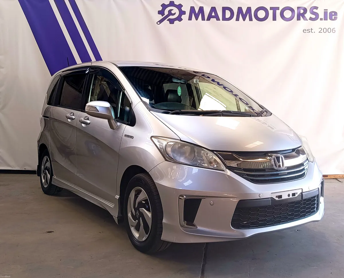 162 Honda Freed 1.5 SELF CHARGING Petrol Hybrid - Image 1