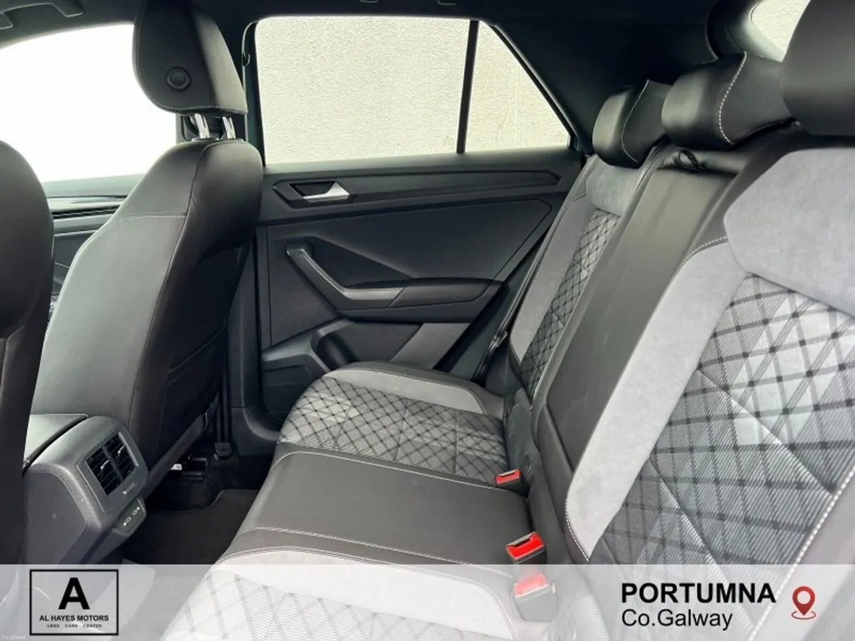 Volkswagen T-Roc AUTOMATIC 1.5 TSI 150HP R-Line - Image 5