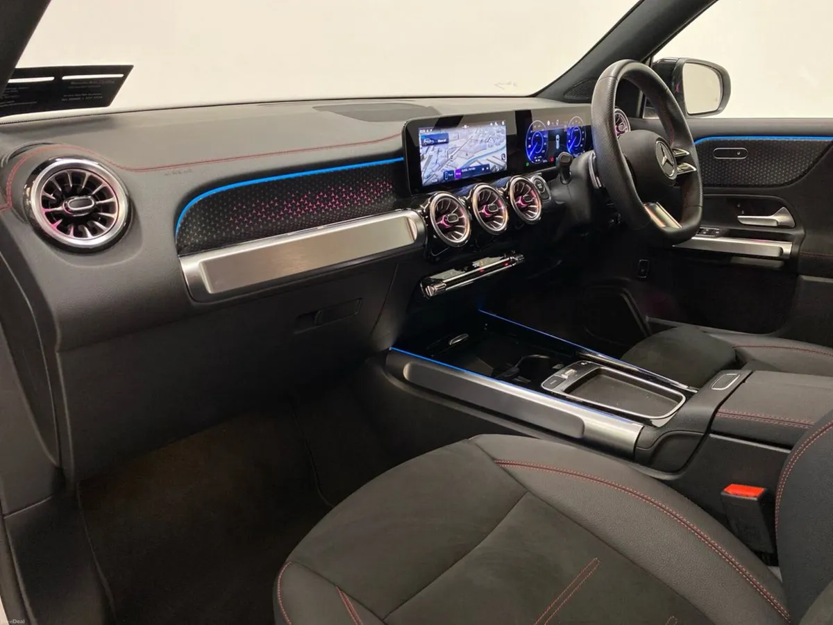 Mercedes-Benz EQB EQB 250+ AMG Line Urban Edition - Image 6