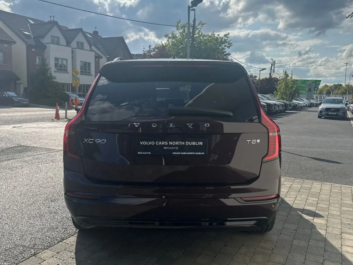 Volvo XC90 XC90 T8 Plus Dark AWD PHEV--Integrated - Image 5