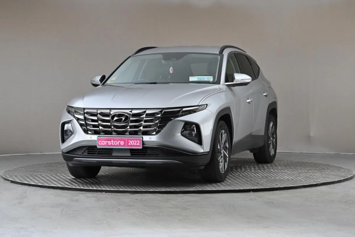 Hyundai Tucson 2WD Executive Plus - Image 3