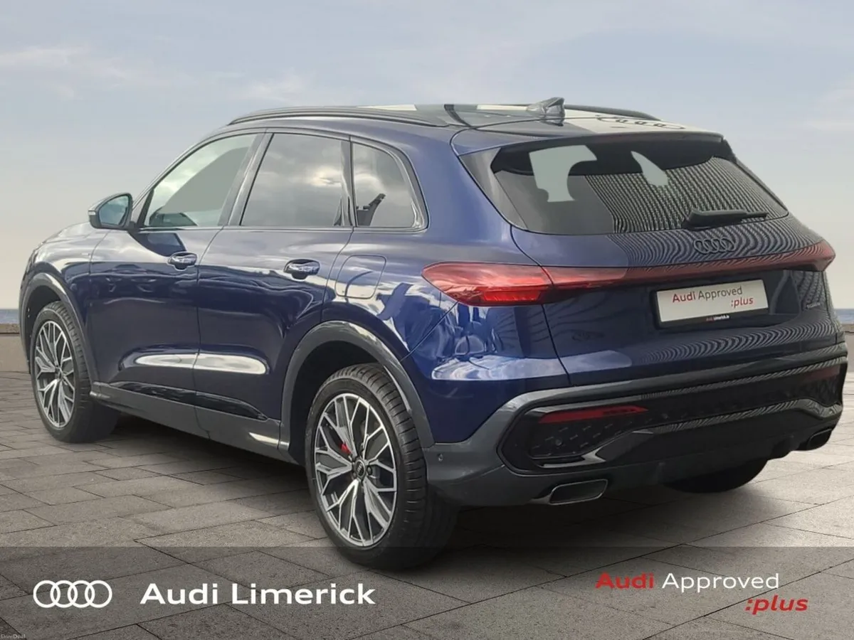 Audi Q5  E-HYBRID  S LINE + BLACK PACKAGE + UPGRAD - Image 5