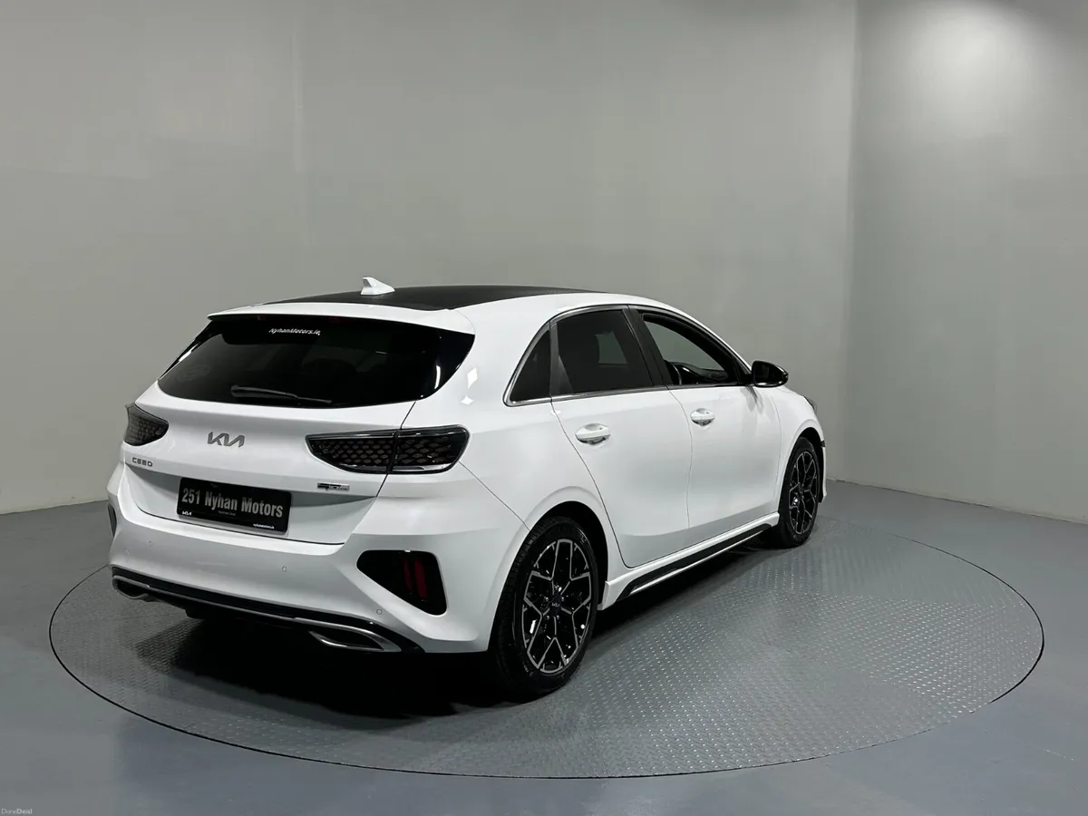 Kia Ceed GT-Line 1.0 Petrol 251 (2025) - Image 6