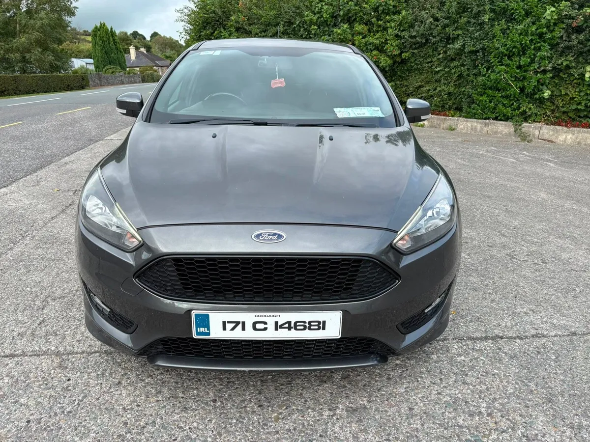 Ford Focus ST Line 2017 - Image 6