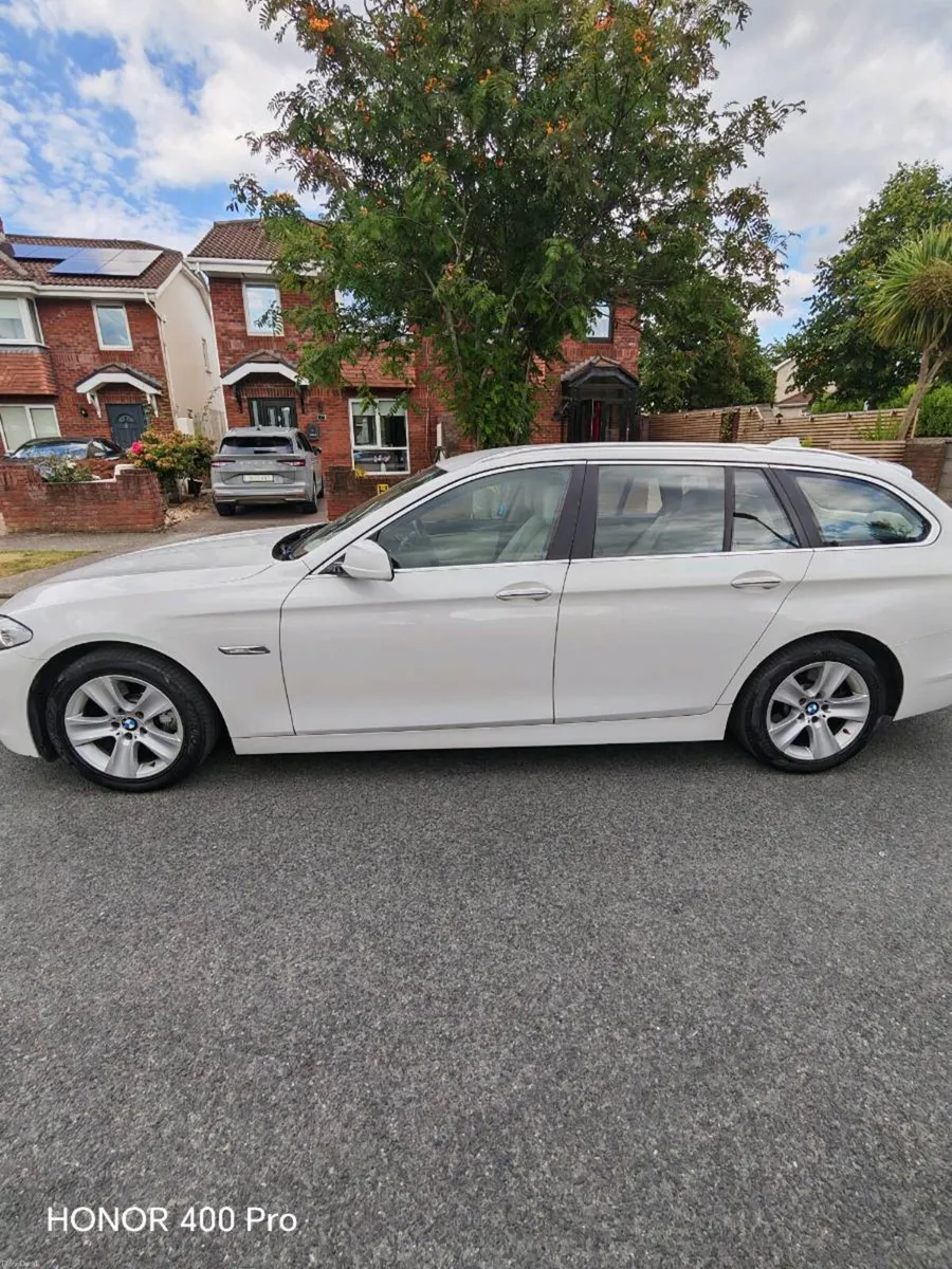 BMW 520 tourer - Image 2
