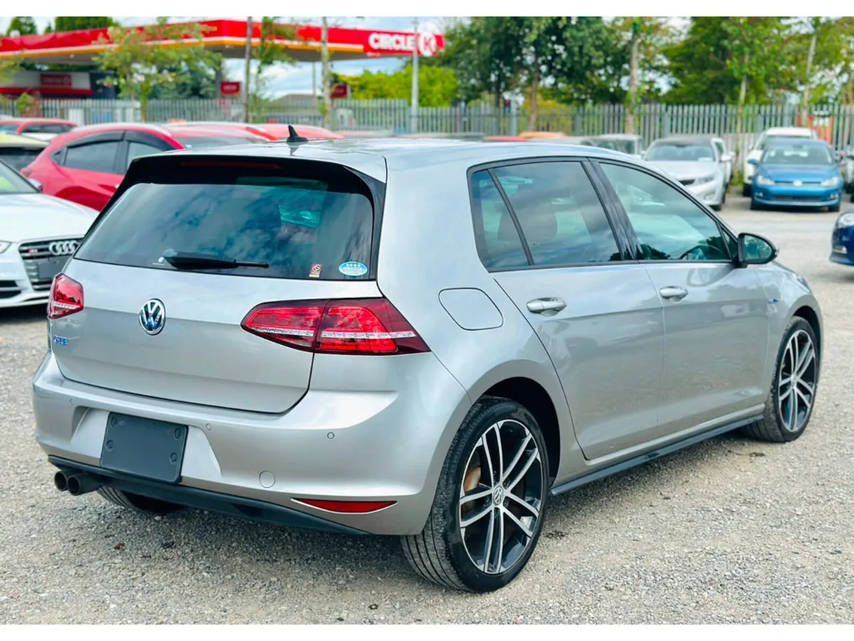Volkswagen Golf GTE 1.4L Petrol Plug in Hybrid - A - Image 4