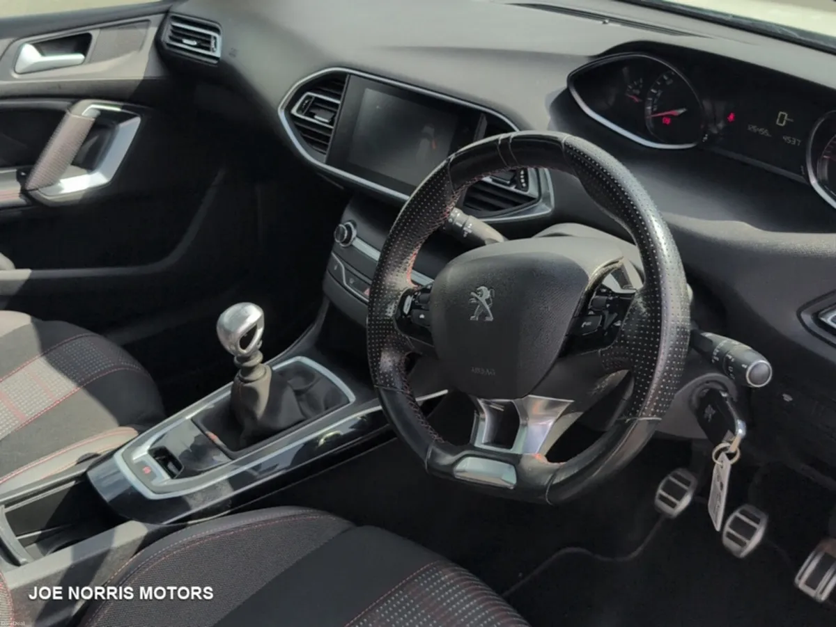 Peugeot 308 1.5 BLUE HDI S/S GT LINE 5 5DR 130BHP - Image 6