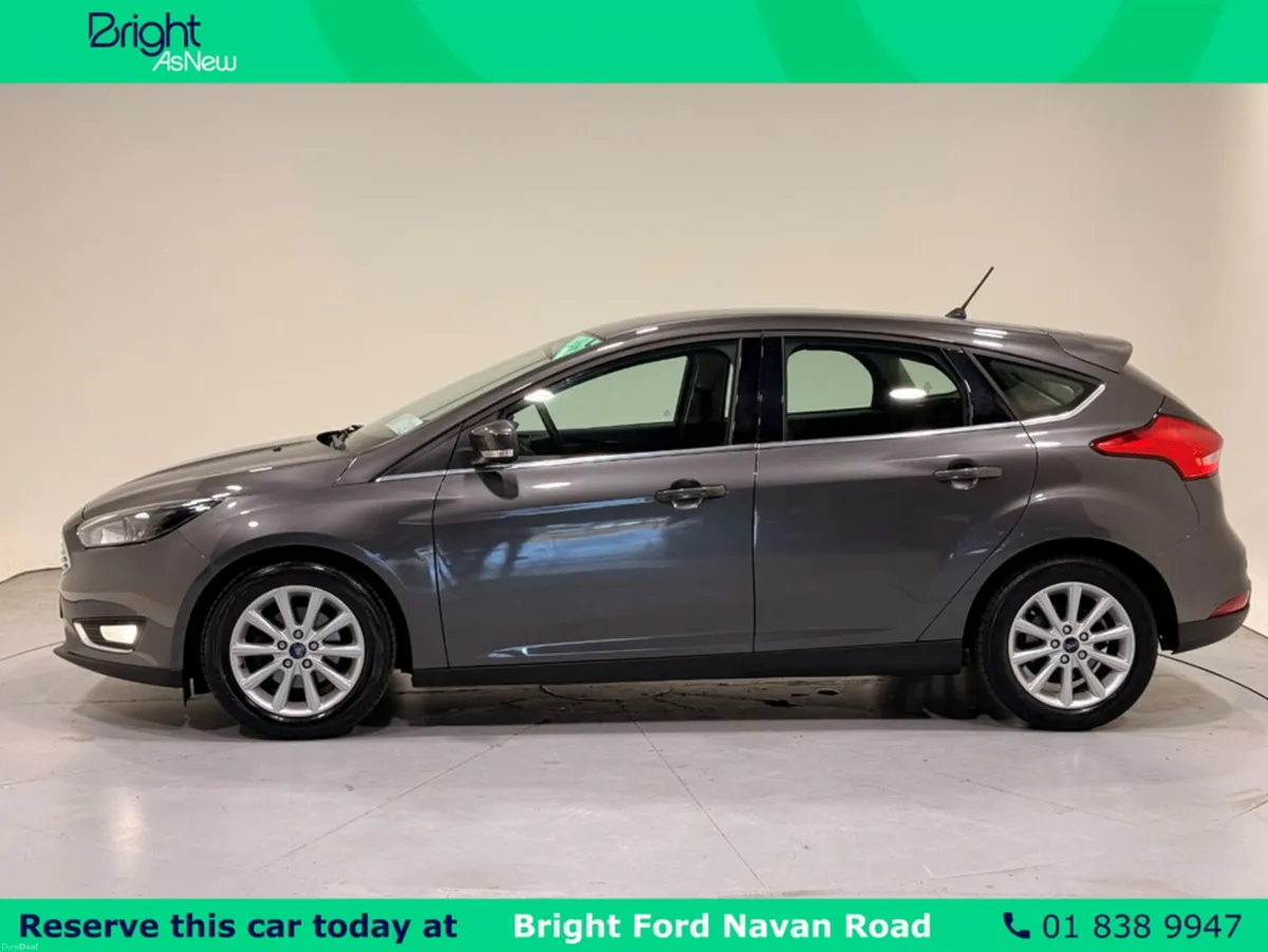 Ford Focus TITANIUM 1.0 125PS 6SPEED 4DR - Image 6