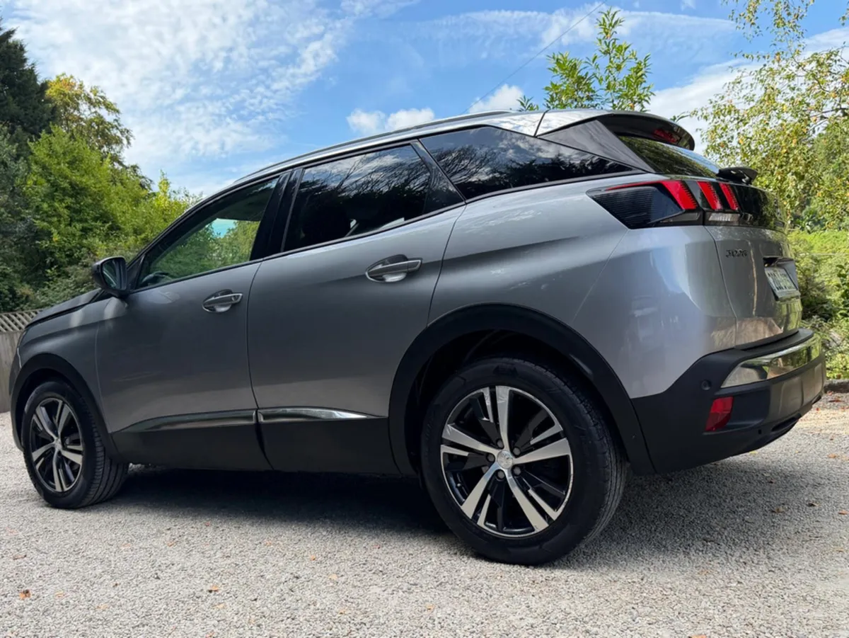 Peugeot 3008 ALLURE 1.2 130 - Image 6