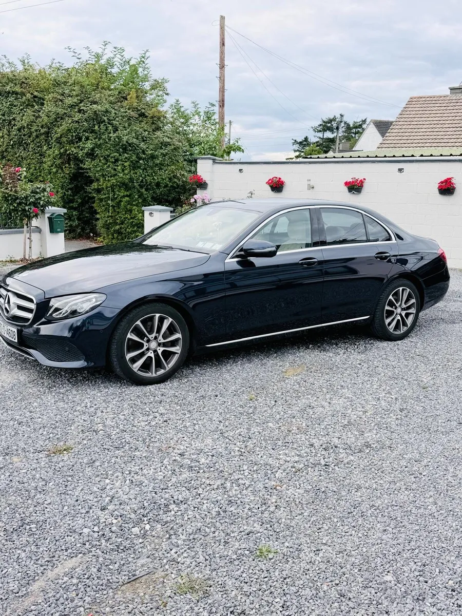 Car - Image 4