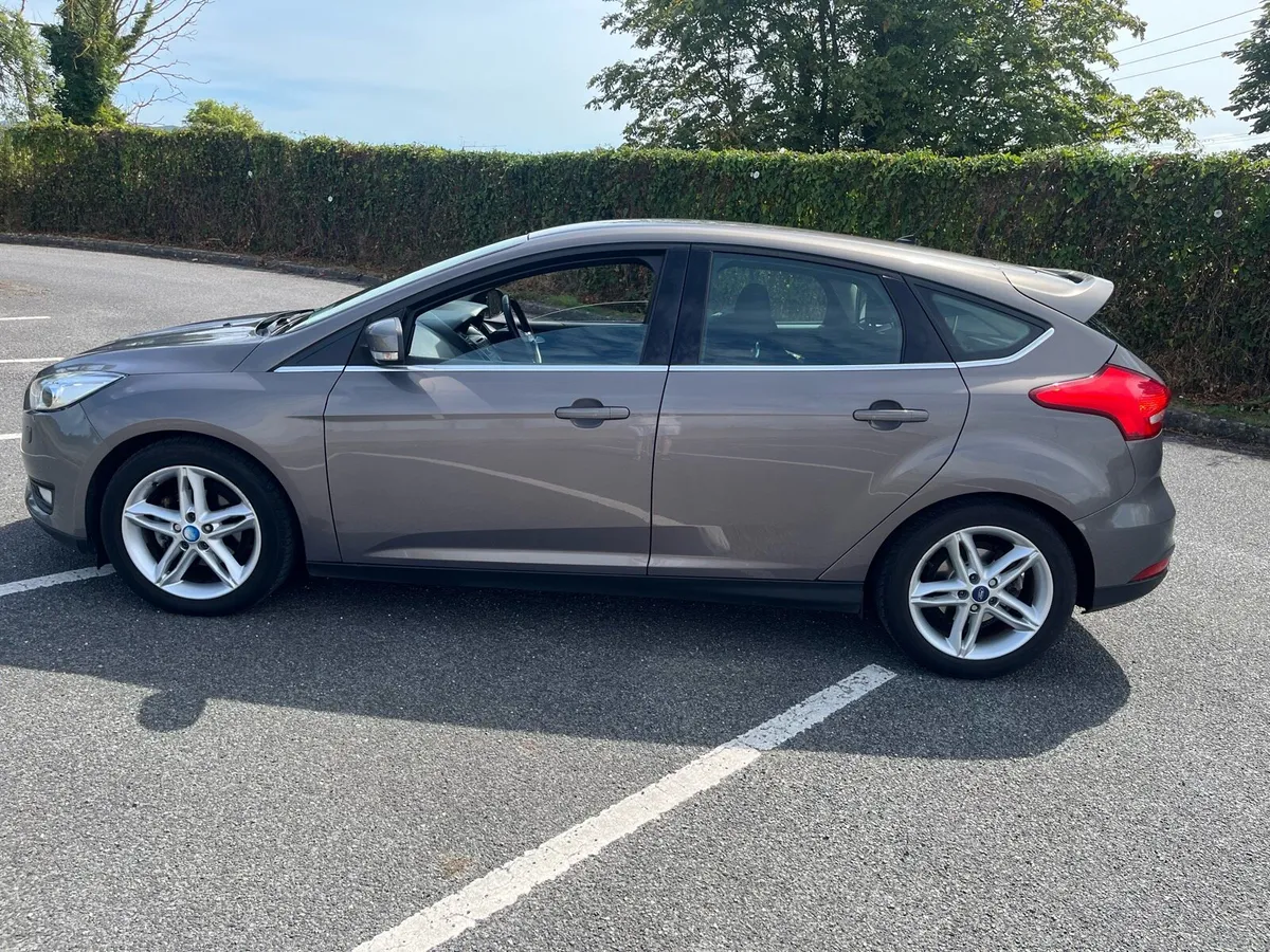 15 Ford Focus - Image 3