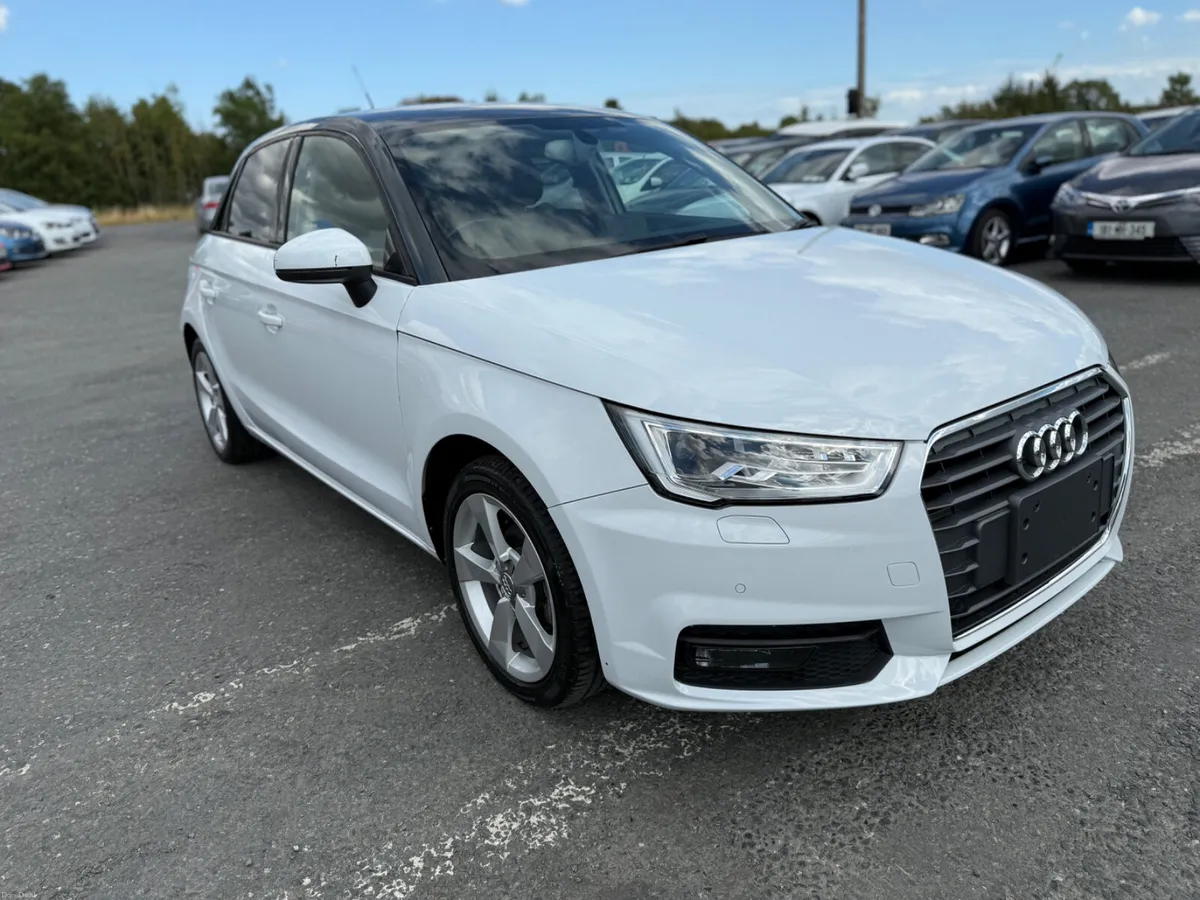 Audi A1 2015 1.4L PETROL AUTOMATIC VERY LOW MILEAG - Image 3
