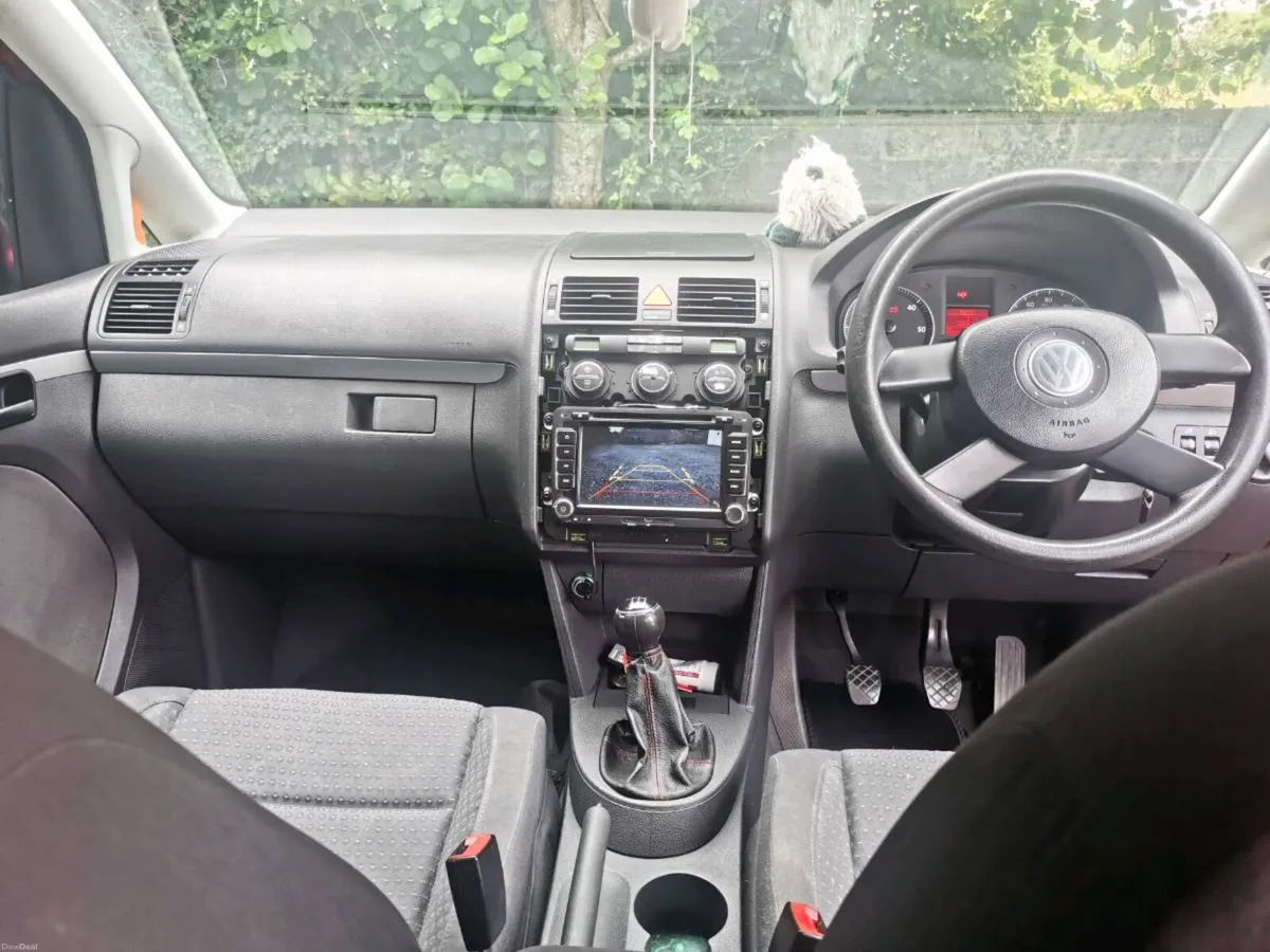 VW Touran - Image 6