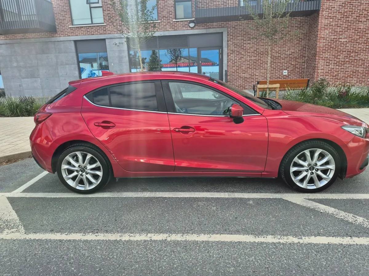 Mazda Mazda3 2016 - Image 3