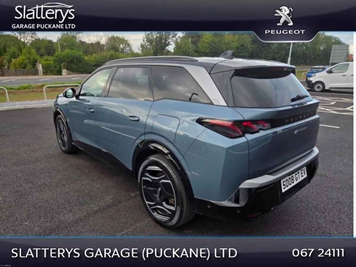 Peugeot 5008 E-5008 Gt  GT  210 Electric 73kWh Aut - Image 6