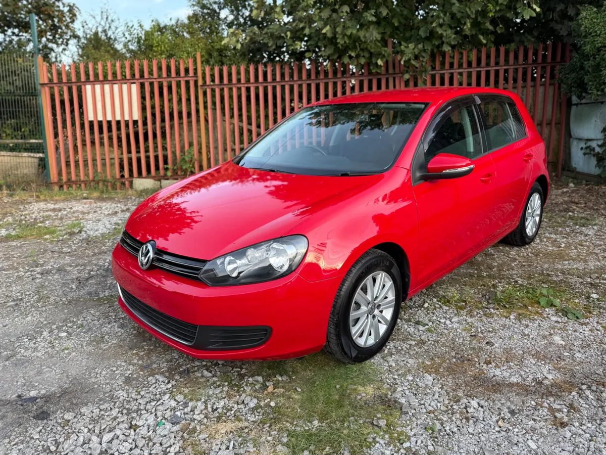 VW GOLF 2013 1.2L PETROL AUTOMATIC VERY LOW MILEAG - Image 4