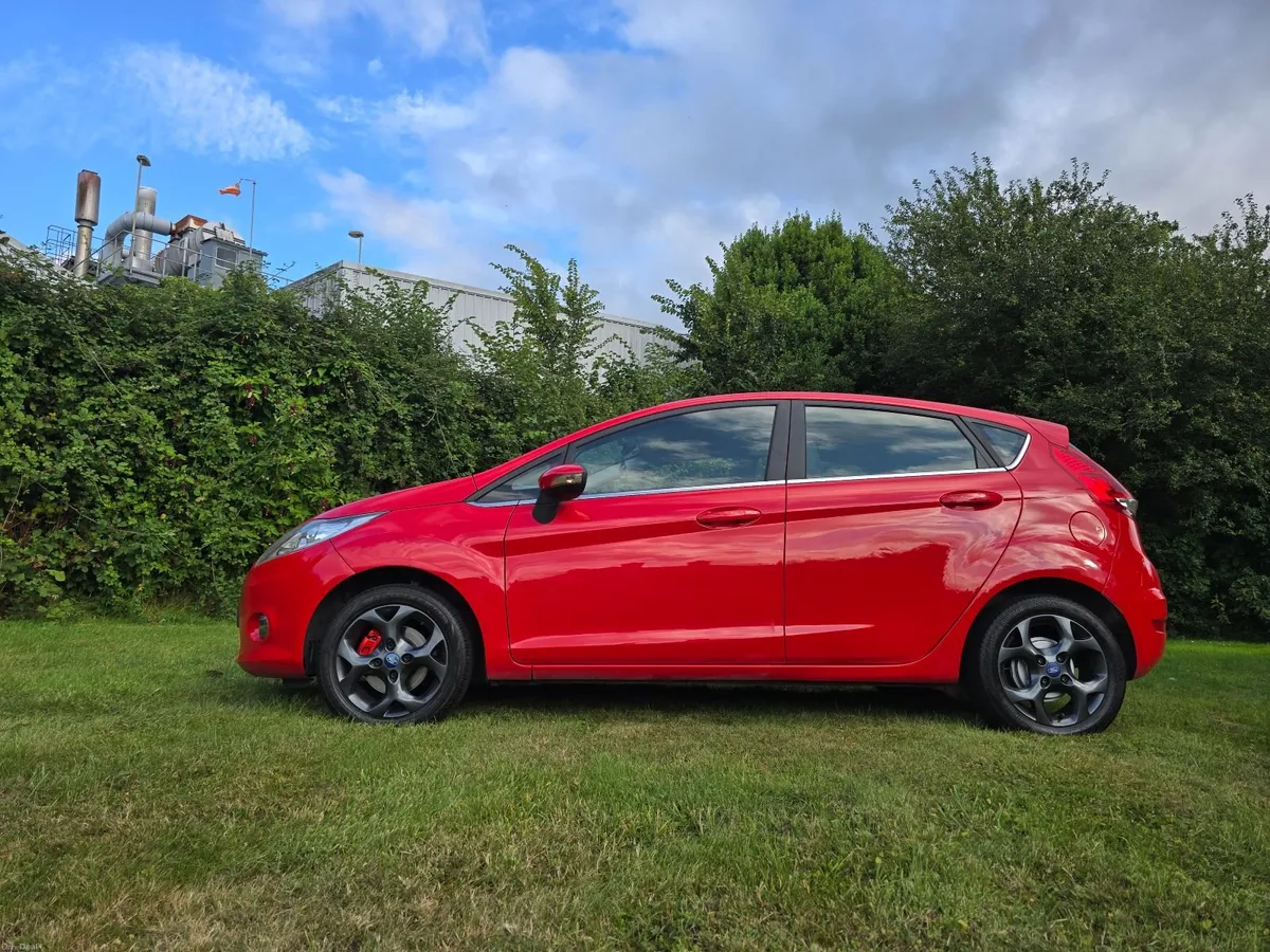 2011 Ford Fiesta Titanium1.2 Nctd Tax - Image 2