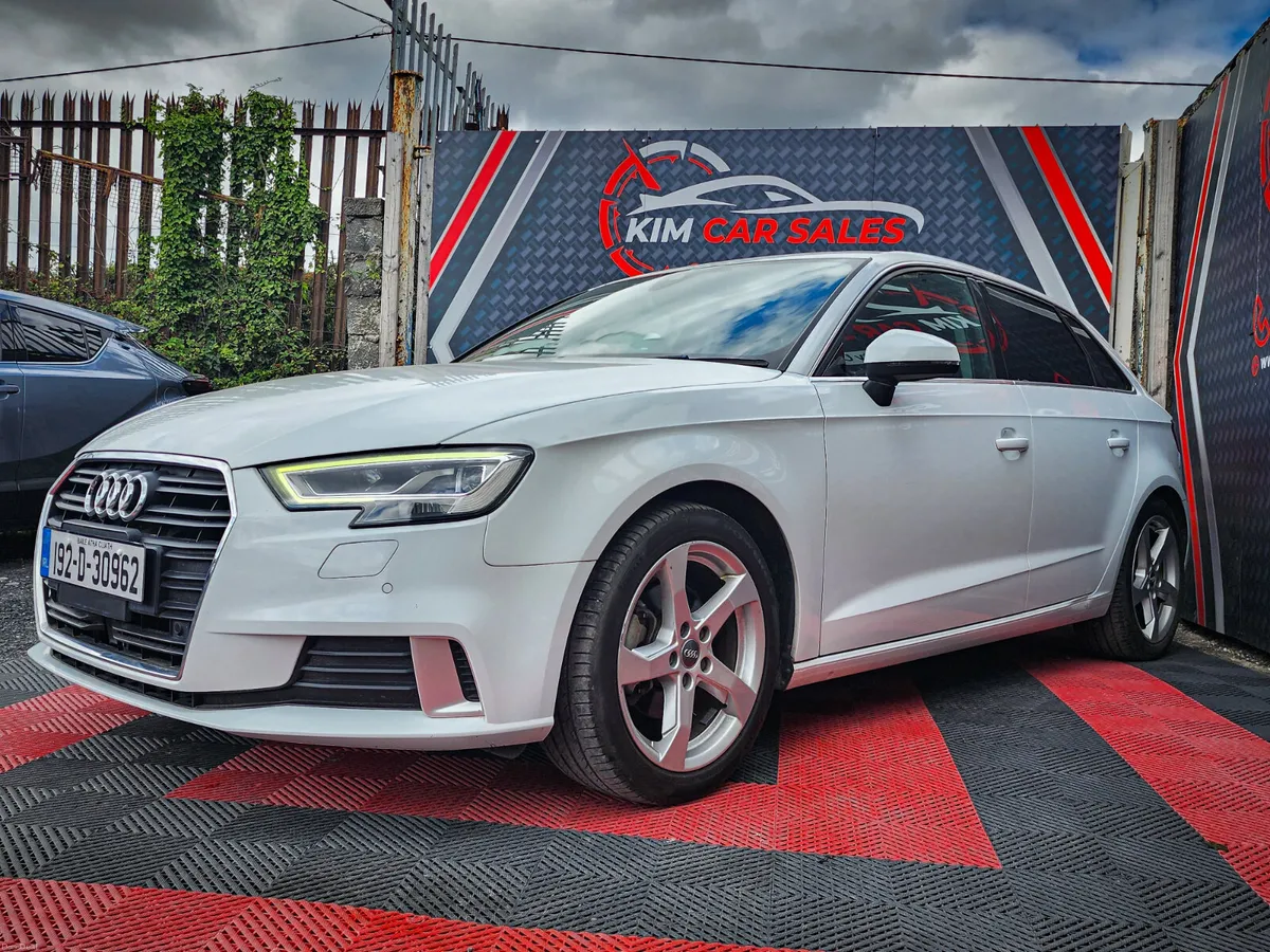 AUDI A3, VIRTUAL COCKPIT, FLAT BTM STEERING - Image 4