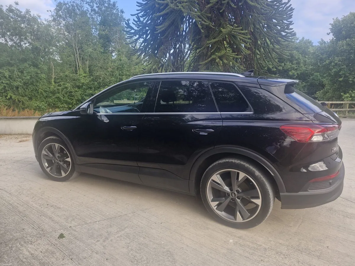 Car - Image 6