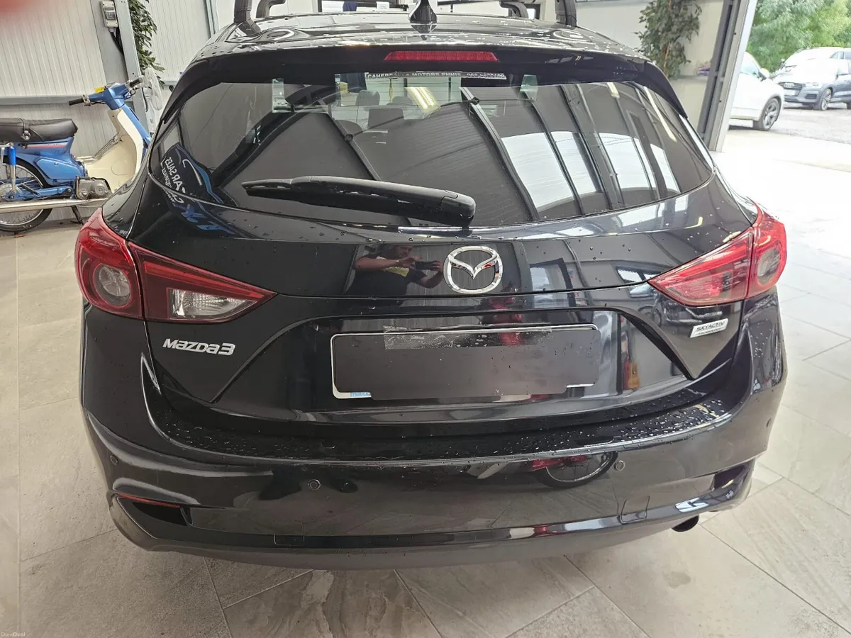 17 MAZDA 3 1.5 DIESEL - Image 5