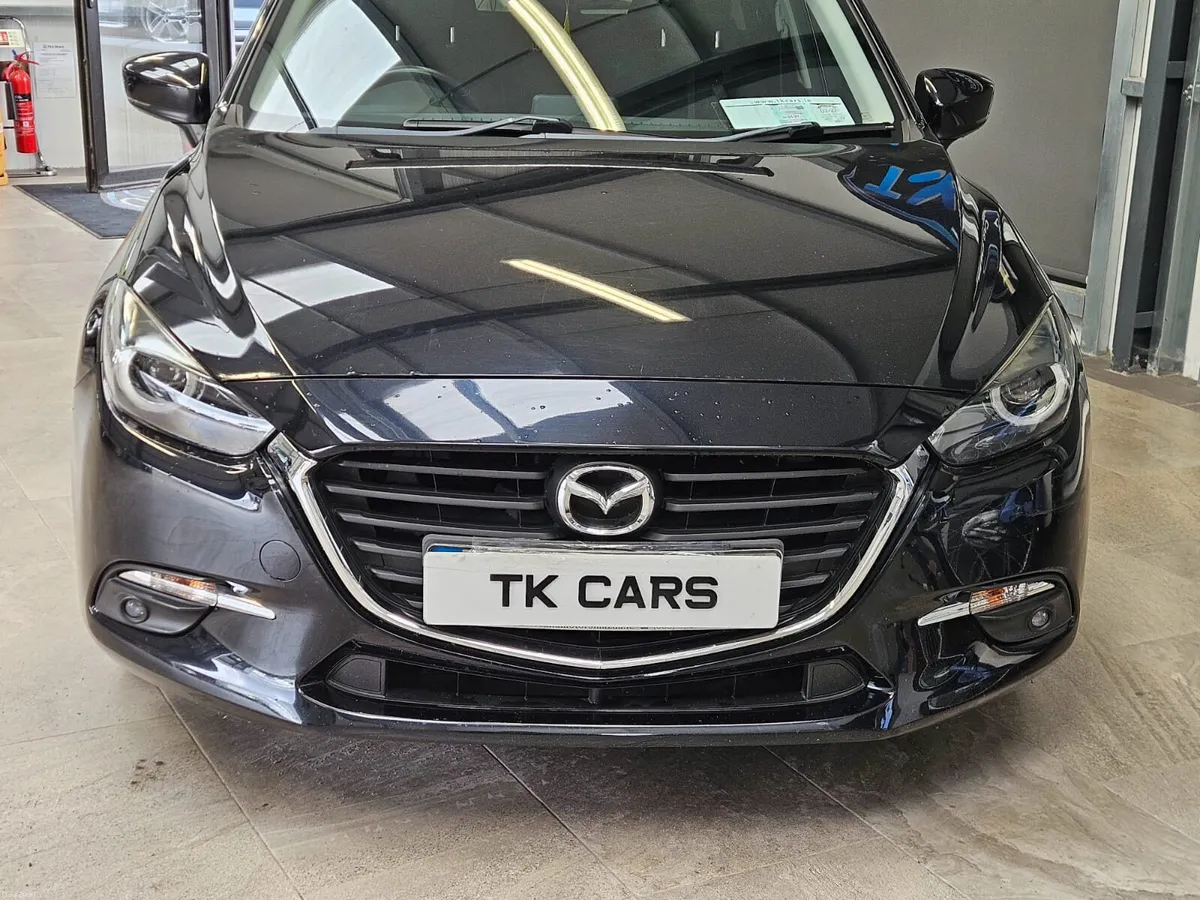 17 MAZDA 3 1.5 DIESEL - Image 4