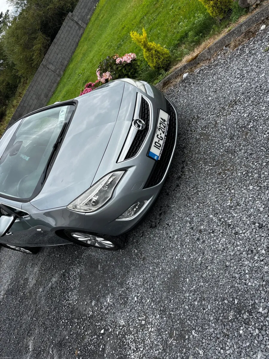 2010 Vauxhall Astra SE 1.6 Petrol - Image 1