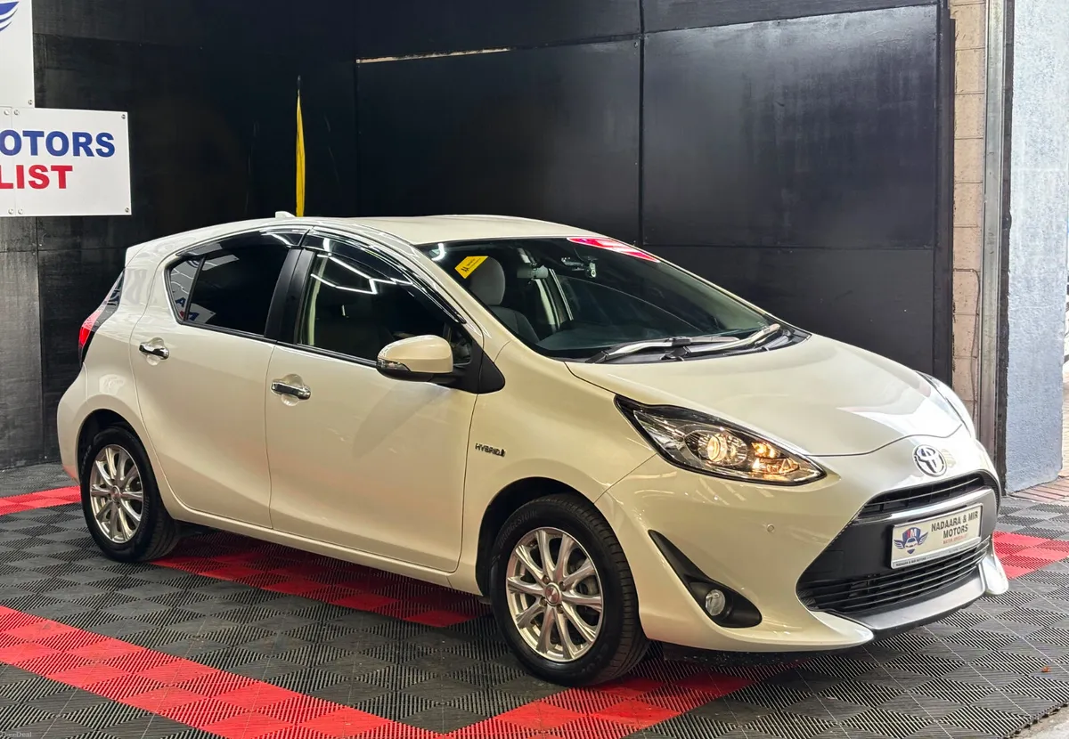 2019 Toyota Aqua - Image 3
