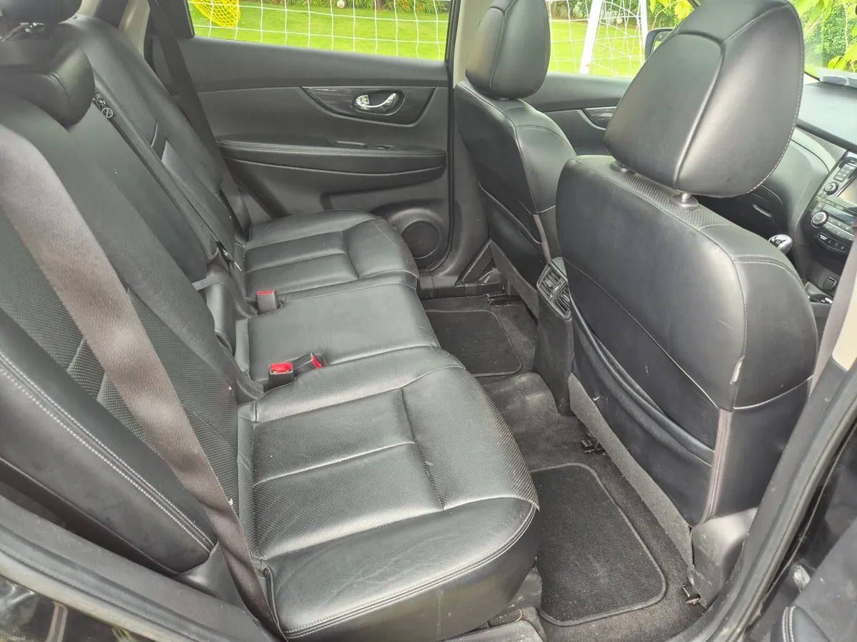 Nissan X-Trail 7 Seater - Image 3