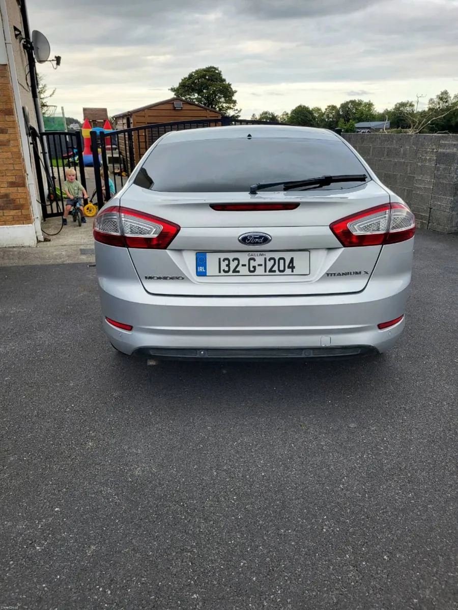 Car - Image 4