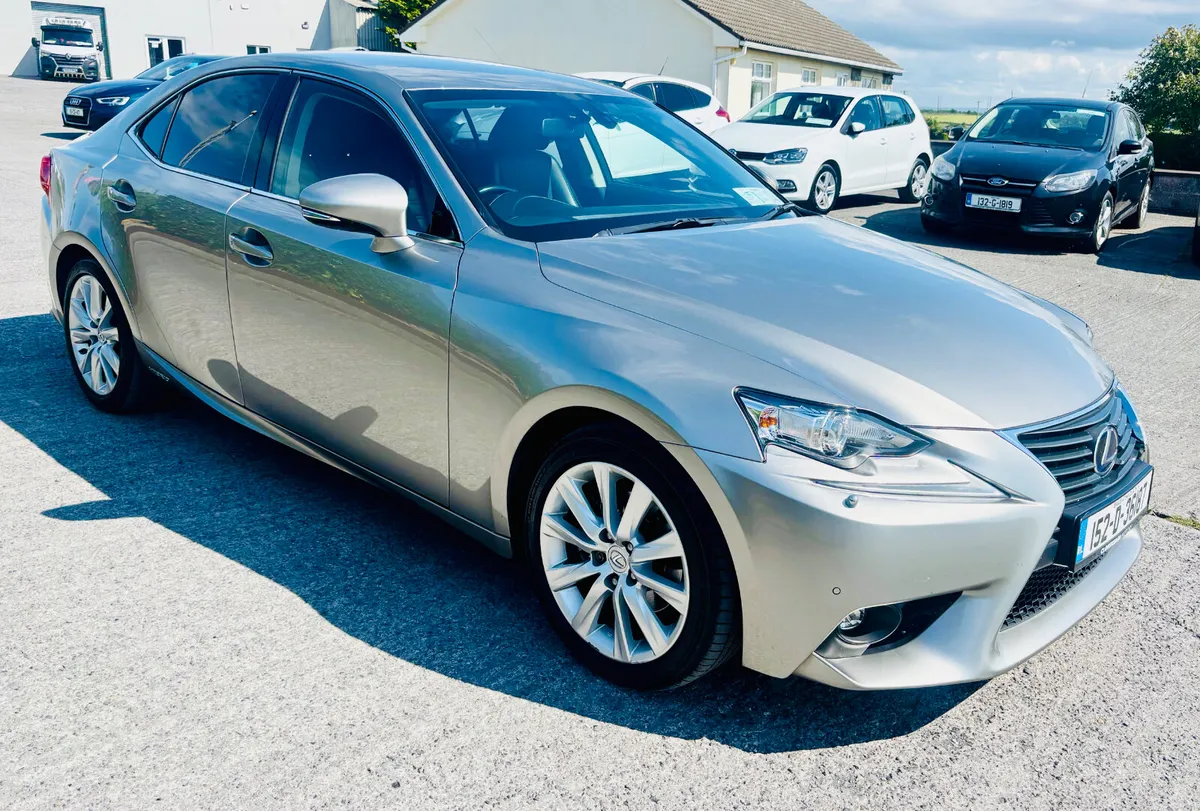 2015 Lexus IS EXECUTIVE LOW OMS - Image 4
