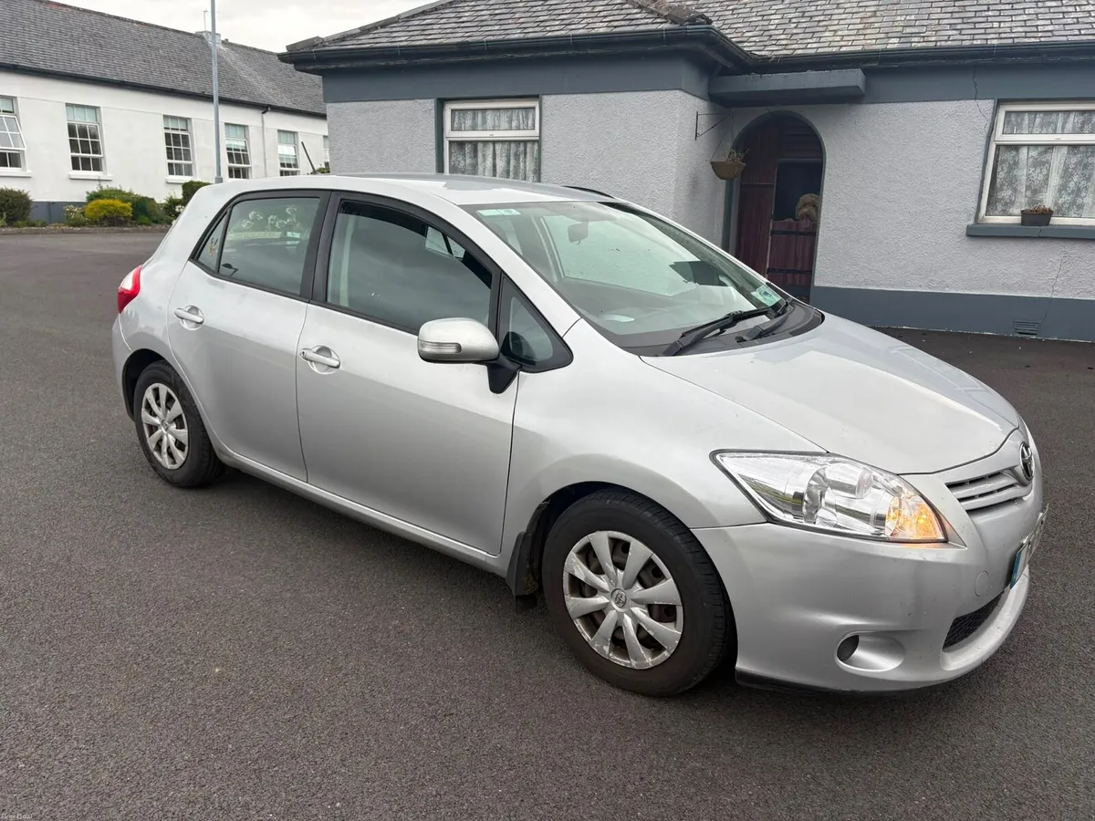 2011 Toyota Auris 1.4 D4D NCT 06/27 TAX 09/26. - Image 5