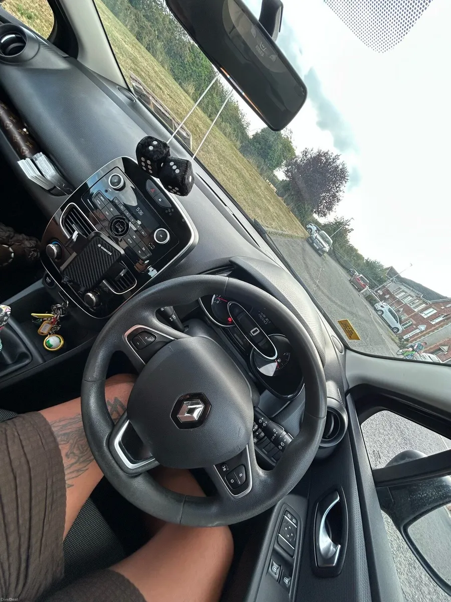 2017 Renault Clio 1.2 Petrol Manual – NCT May 2027 - Image 5