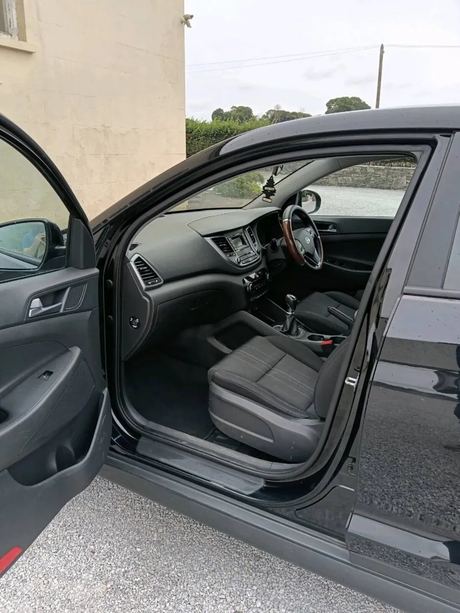 2016 Hyundai Tucson - Image 6