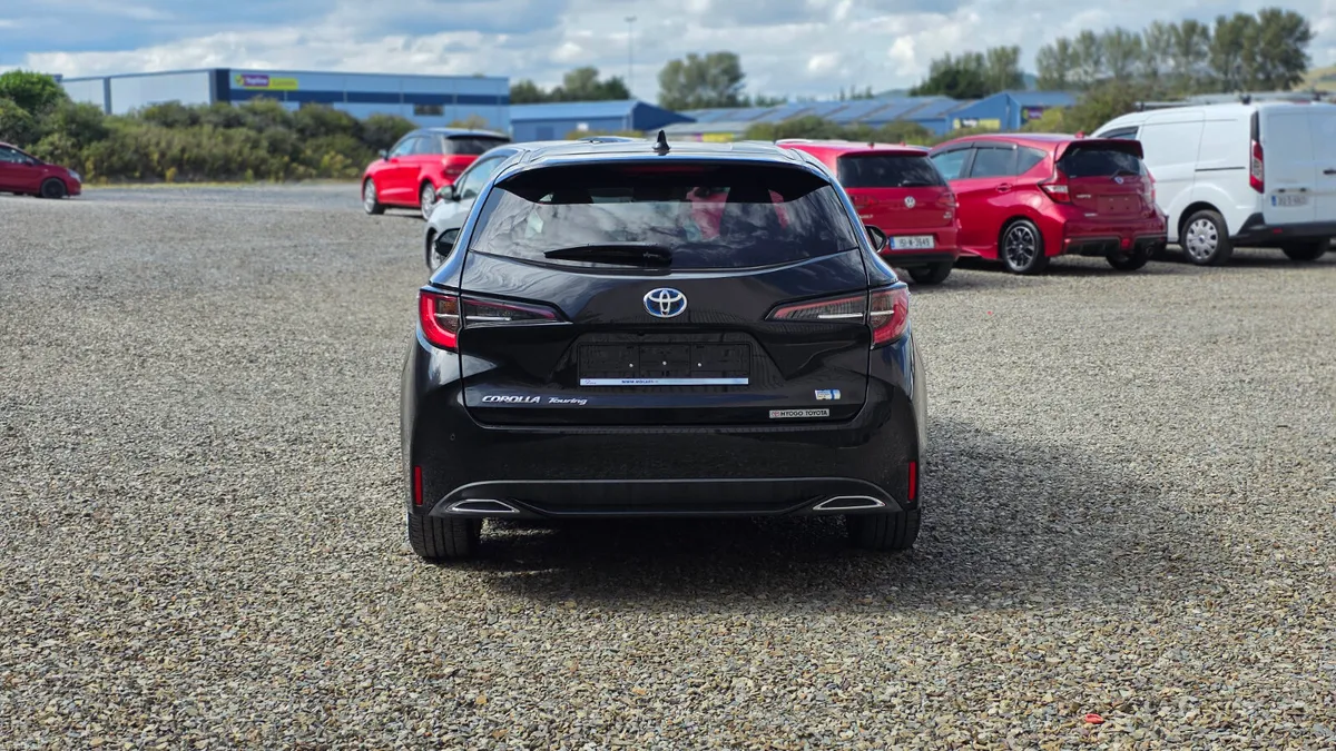 2020 Toyota Corolla Touring WxB - Image 6