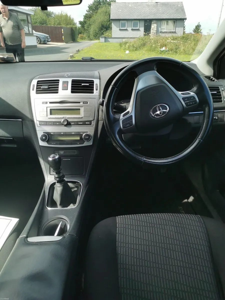 Toyota Avensis 2012 - Image 6