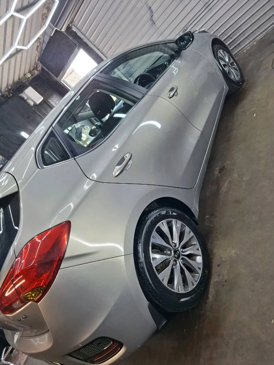 2017 Kia Ceed 1.6L - Image 2