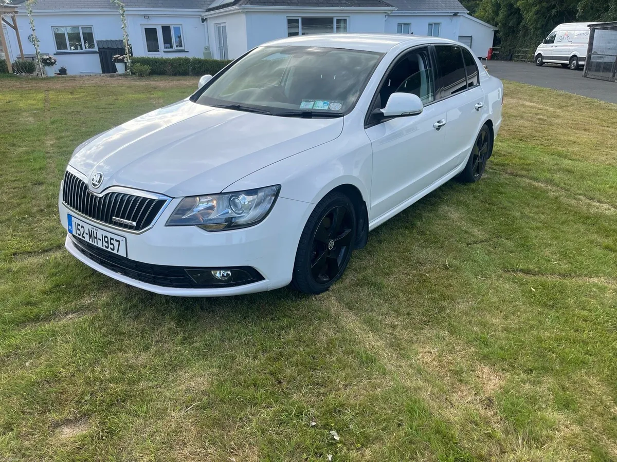 Skoda Superb - Image 5