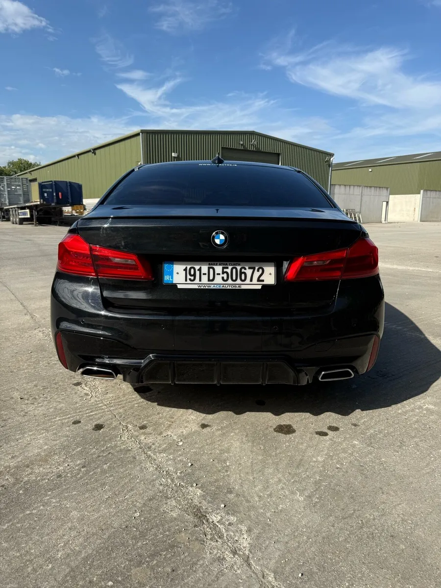 BMW 5 Series G30 2.0 Petrol Hybrid M Sport - Image 2