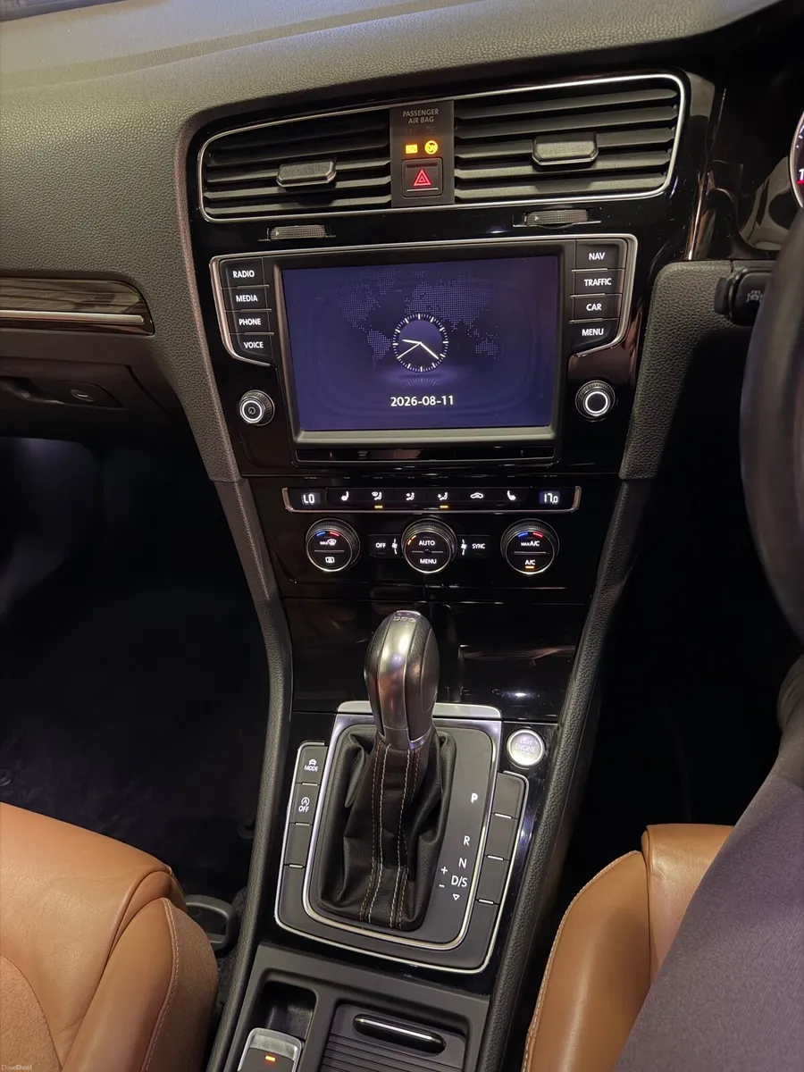 Volkswagen Golf 2014 - Image 4