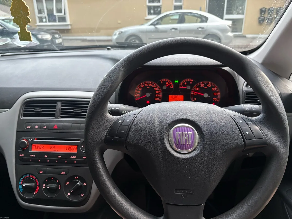 1.2 Fiat Grande Punto - Image 5