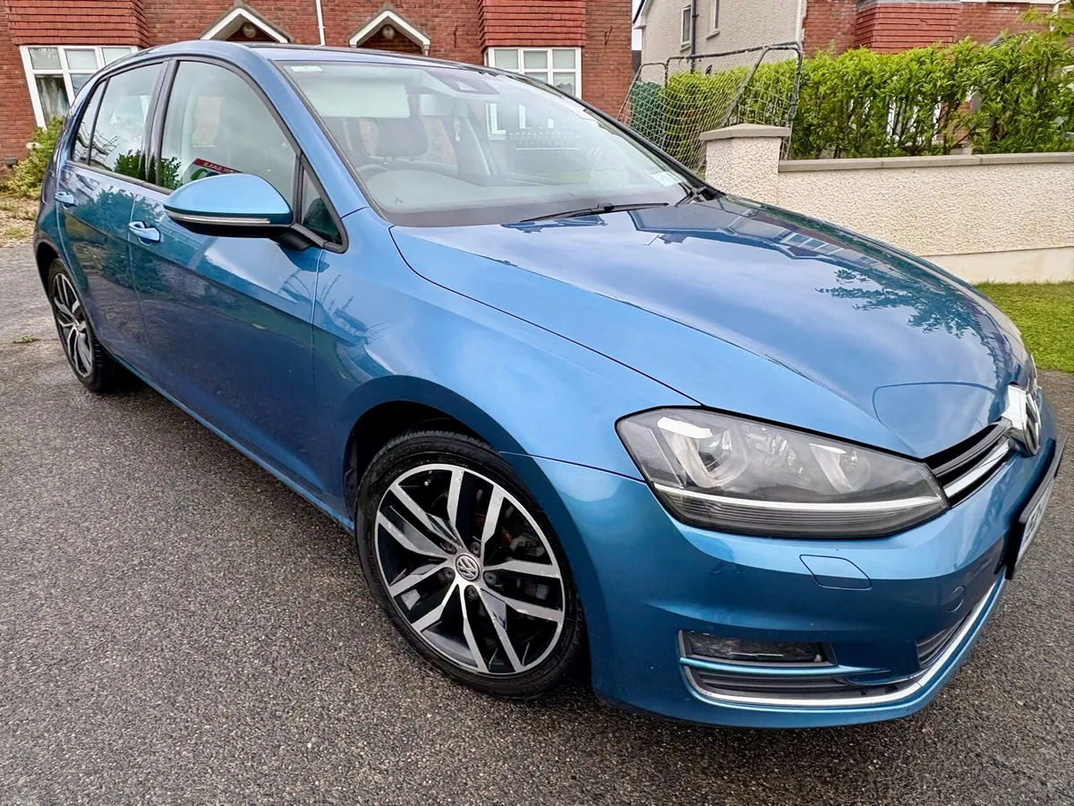 Volkswagen Golf Highline TSI Auto - Image 1