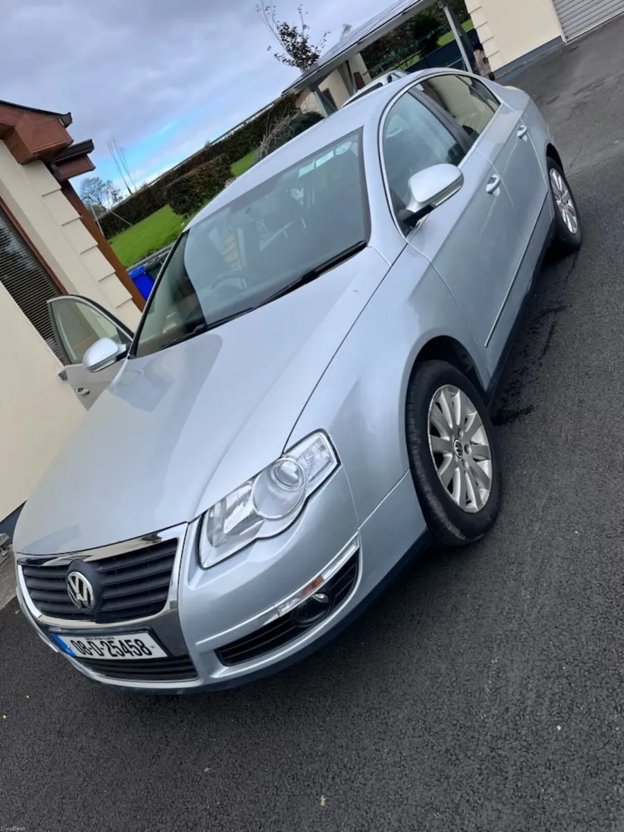 Volkswagen Passat 2008 - Image 4
