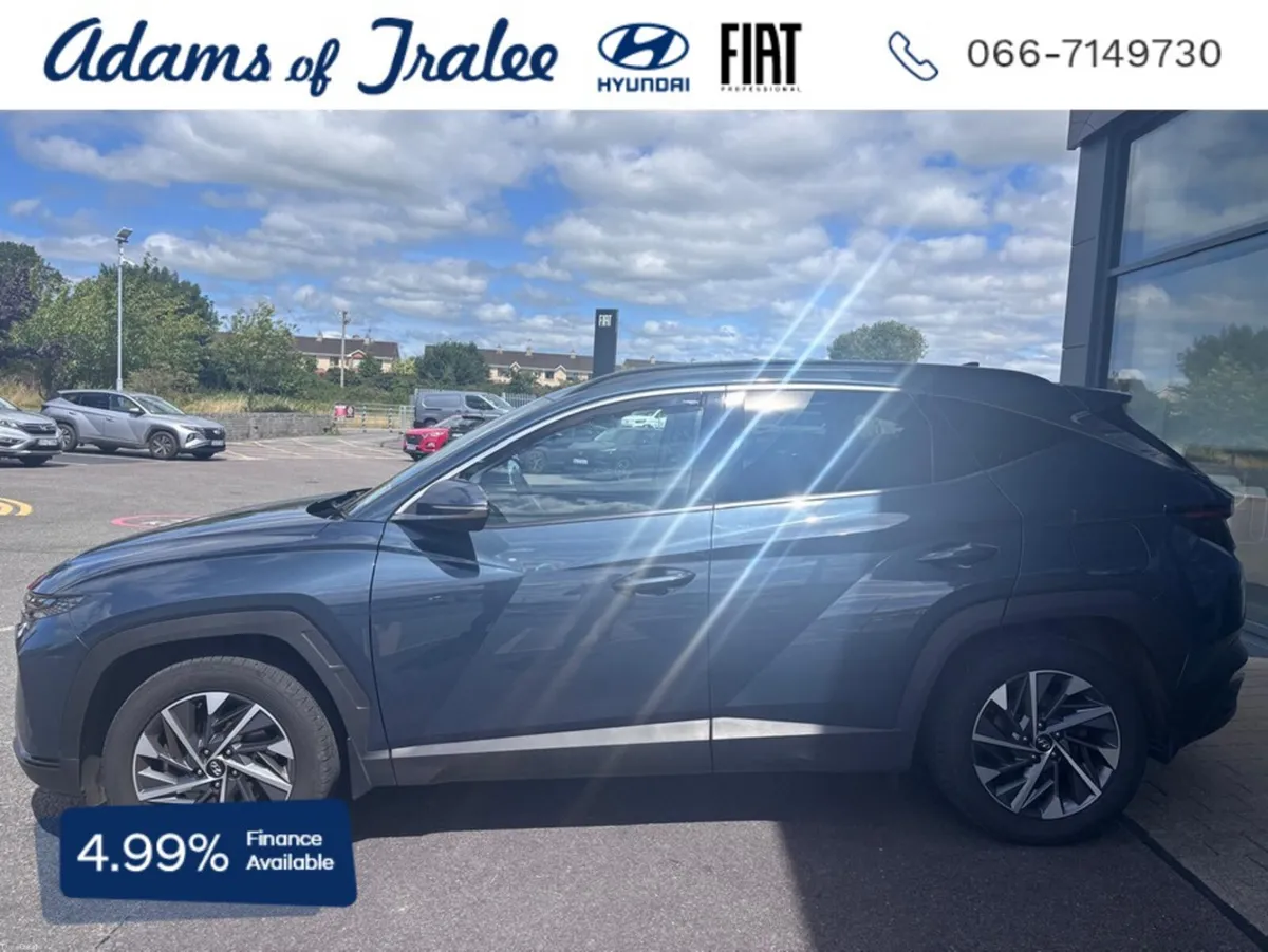 Hyundai Tucson EXECUTIVE PLUS 5DR - Image 2